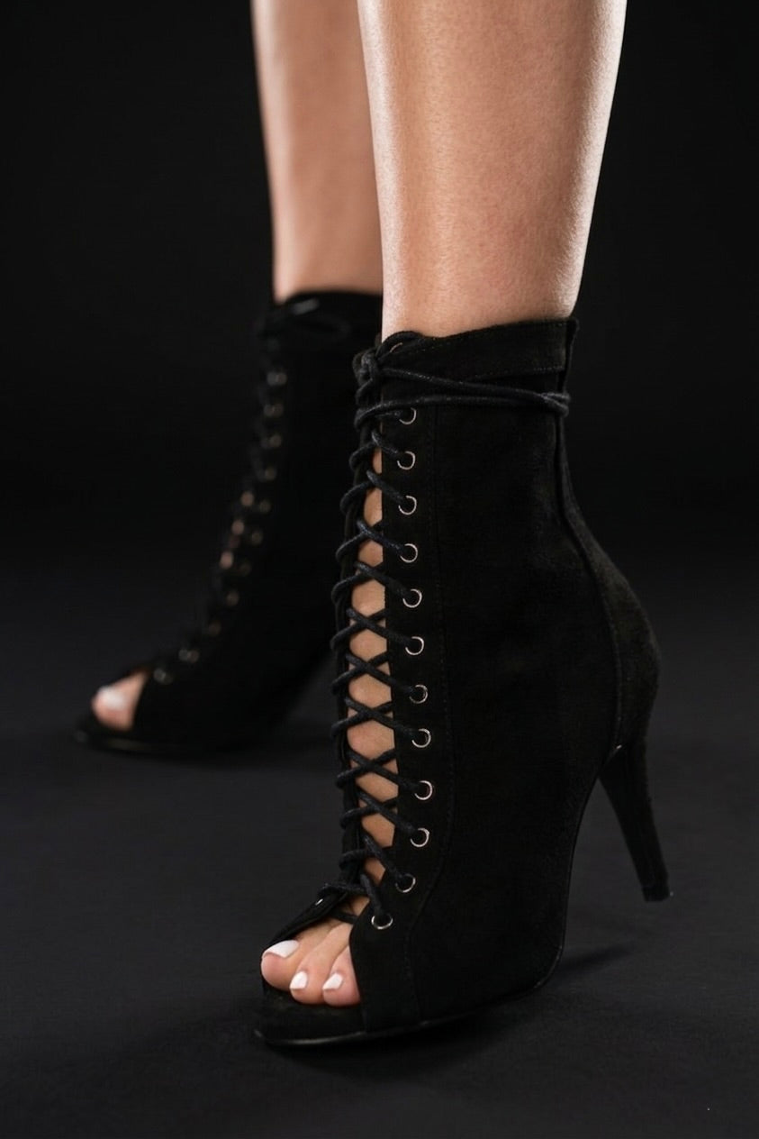 Aura Black