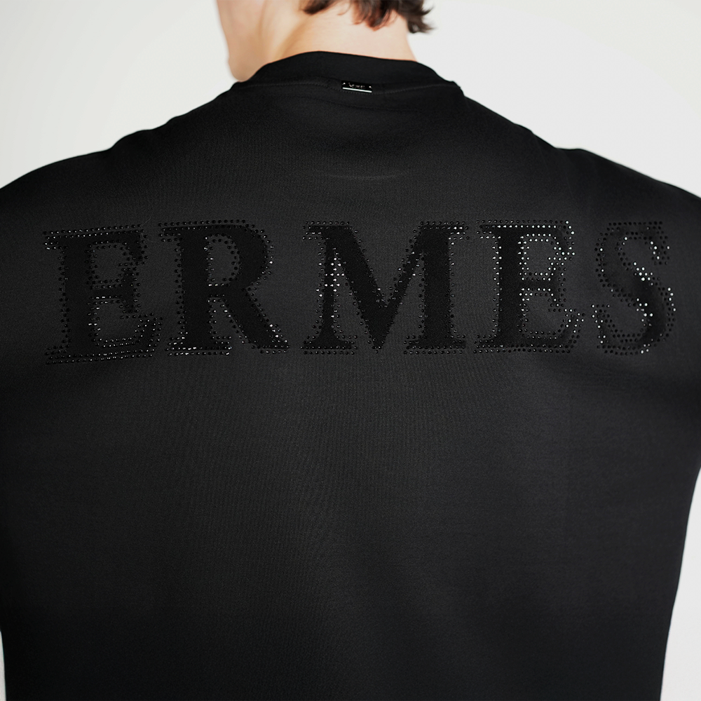 "Black Pearl" T-Shirt - Black