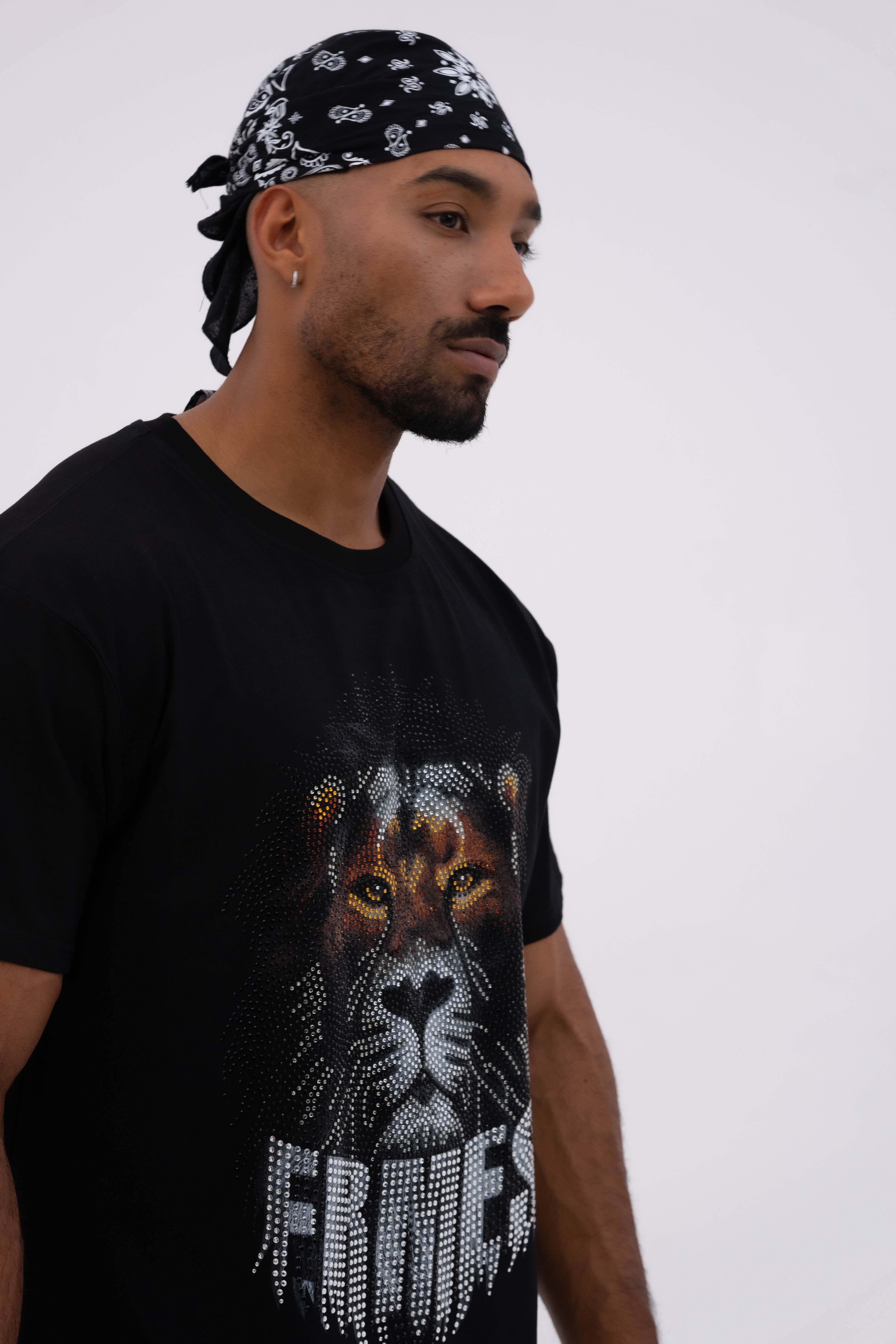 "Rhinestone Lion" T-Shirt - Black